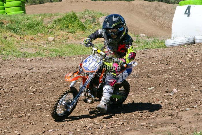 678x444 pixels (94K)